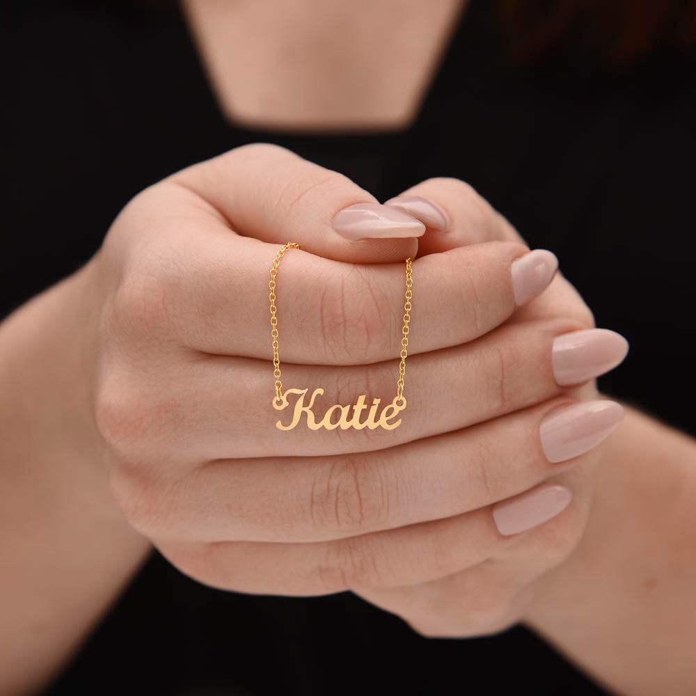 Custom Mom letters--- Georgia State University Personalized Name Necklace
